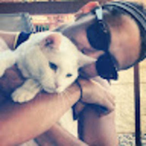 Meet your Posher, Alexandra